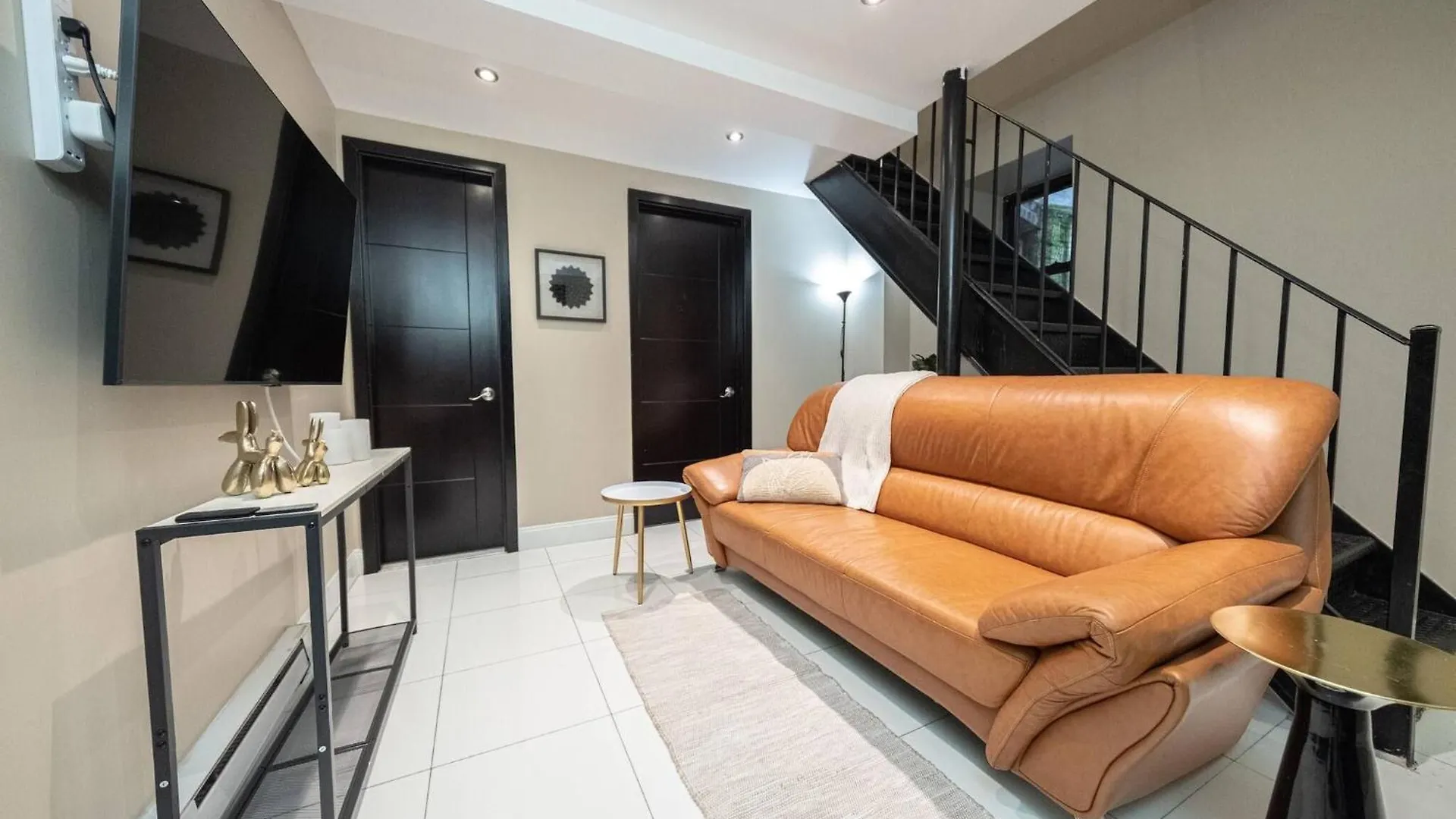 Spacious 4Br 2Ba Duplex Apt With Private Patio Wd New York