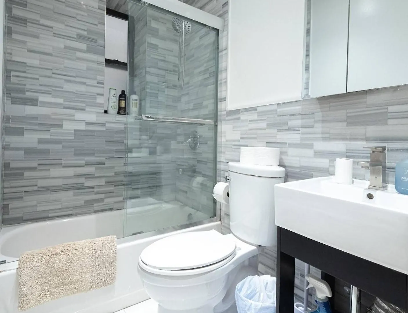 Appartement Spacious 4Br 2Ba Duplex Apt With Private Patio Wd New York