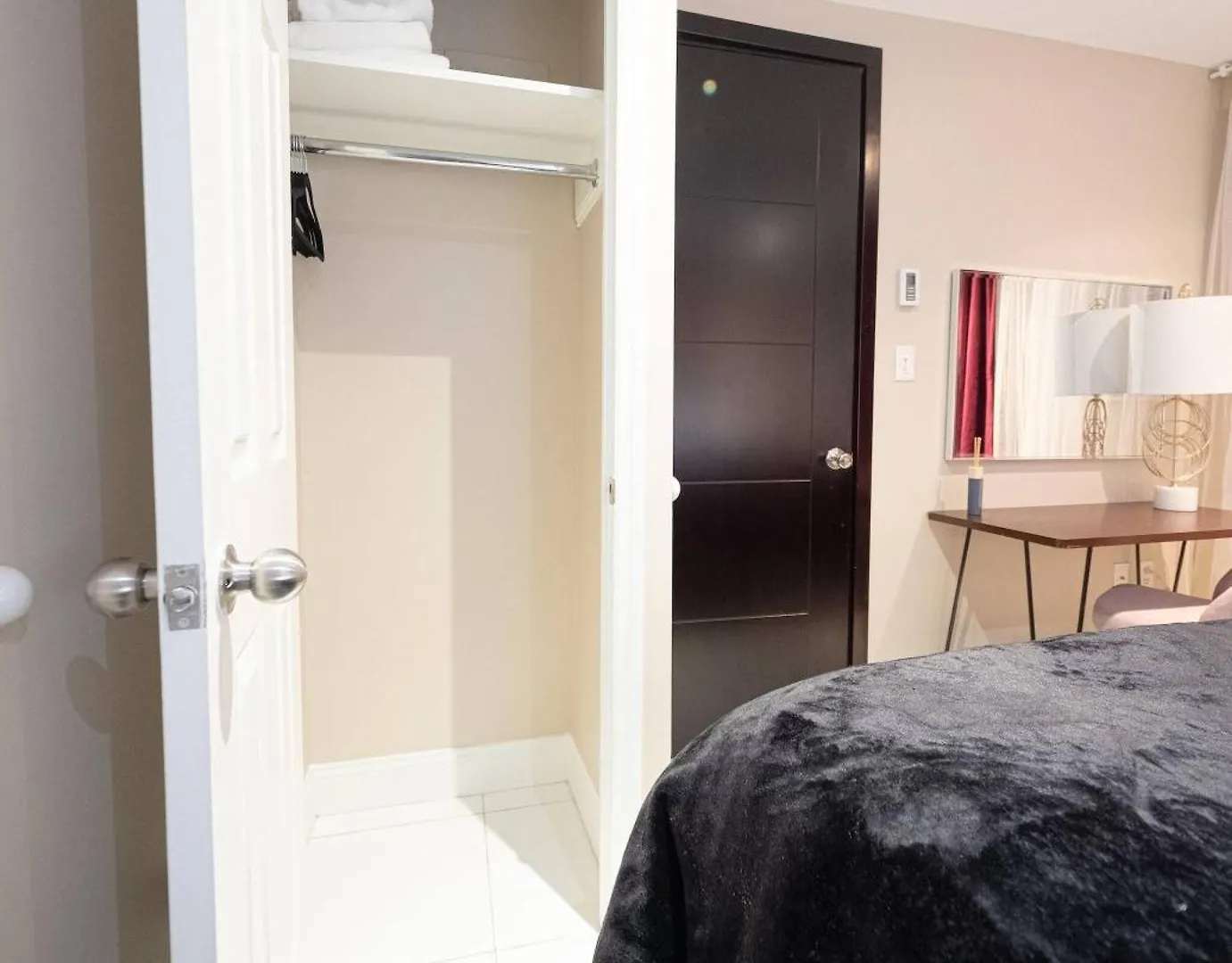 Spacious 4Br 2Ba Duplex Apt With Private Patio Wd New York